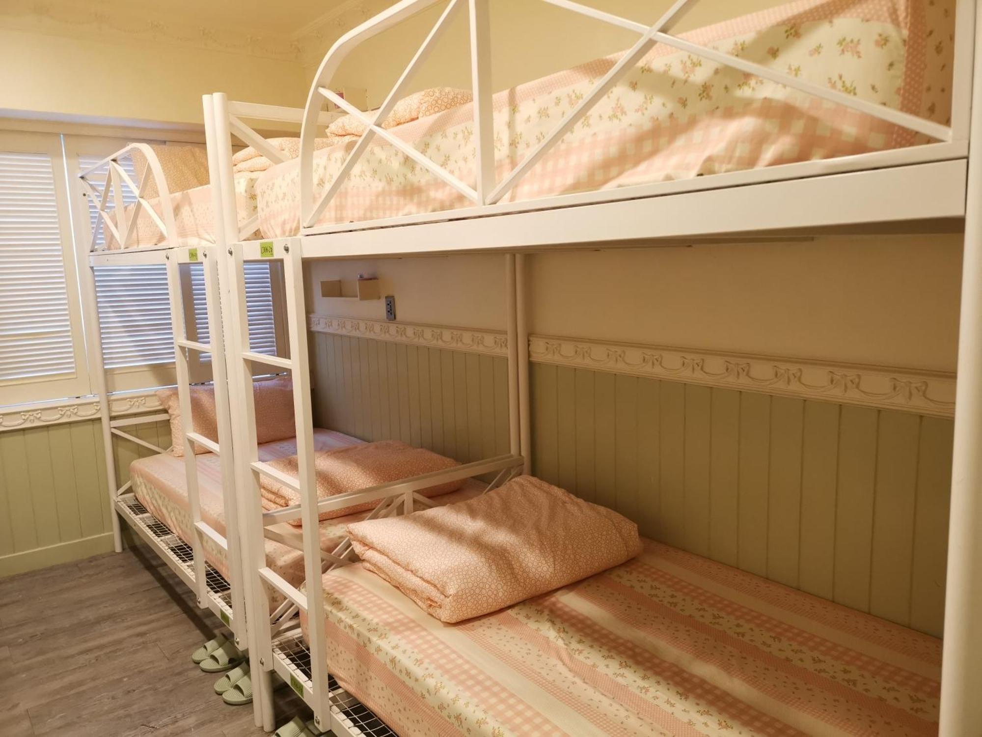 橙舍二館 Tw Hostel 2 Тайпей Екстериор снимка
